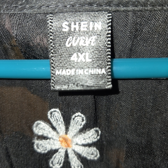 Dress - Picture 2 of 2